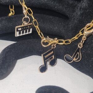 Gold Tone Music Note Piano Keyboard Charm Bracelet Treble Clef Enamel Jewelry